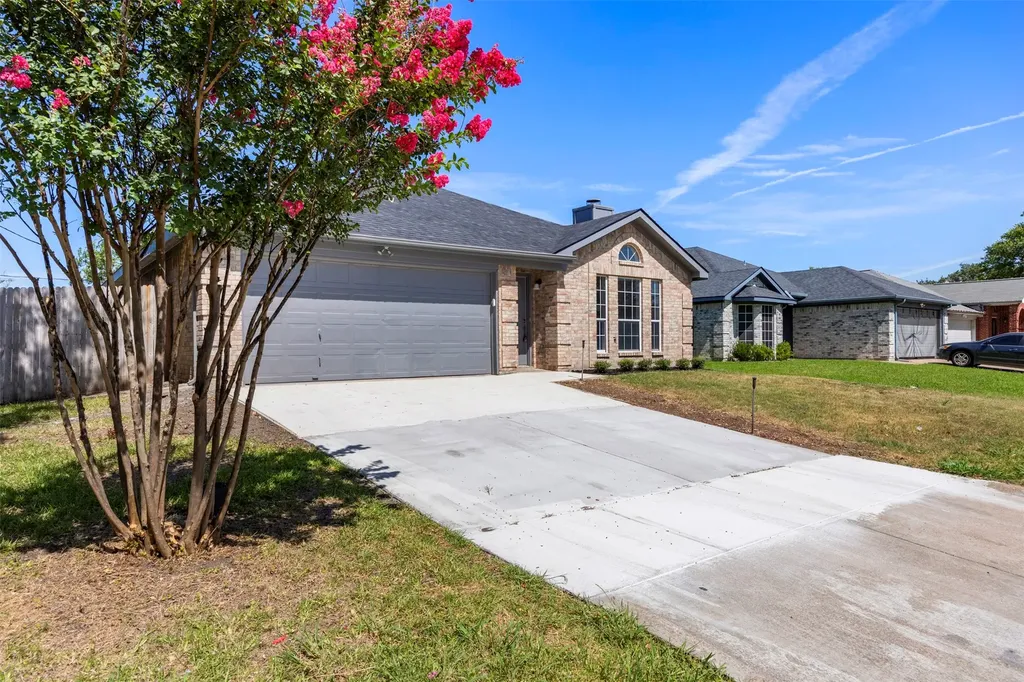6314 Brookbriar Court Arlington TX 76018