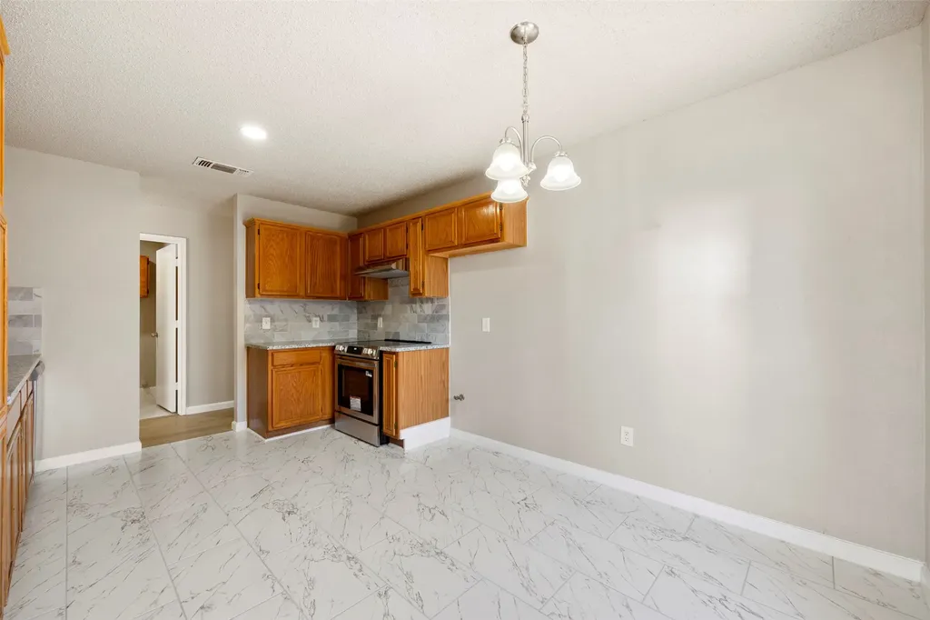 6314 Brookbriar Court Arlington TX 76018