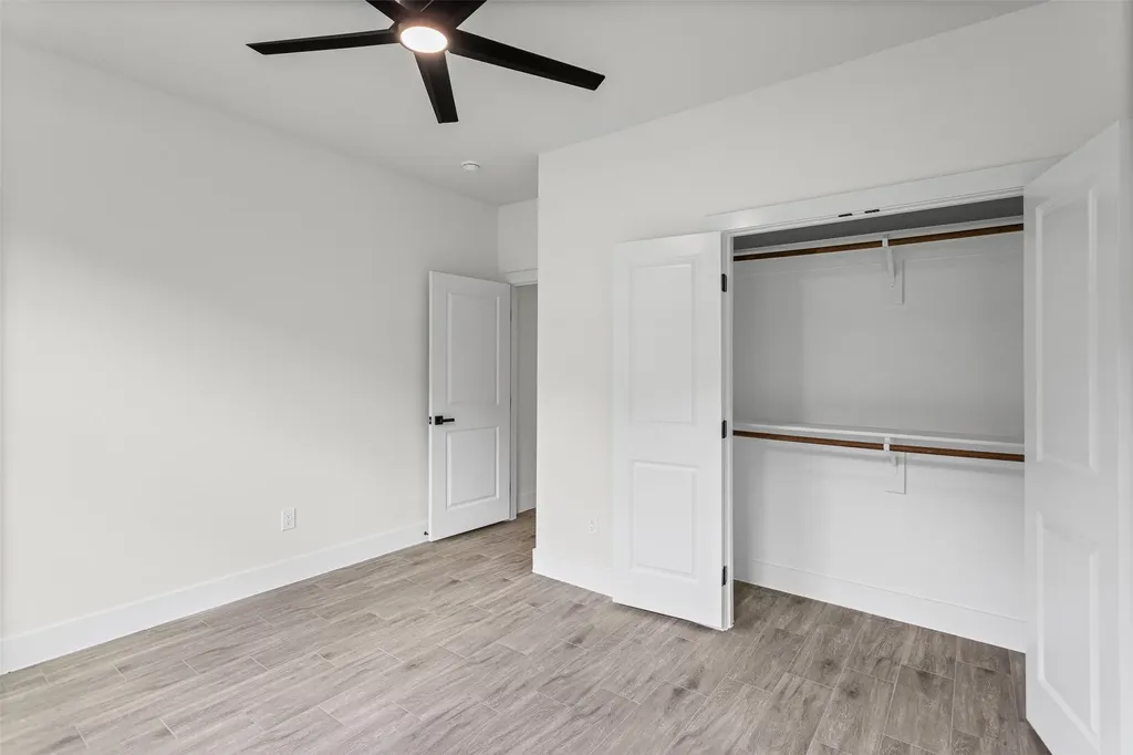 4711 Elizabeth Street Granbury TX 76048