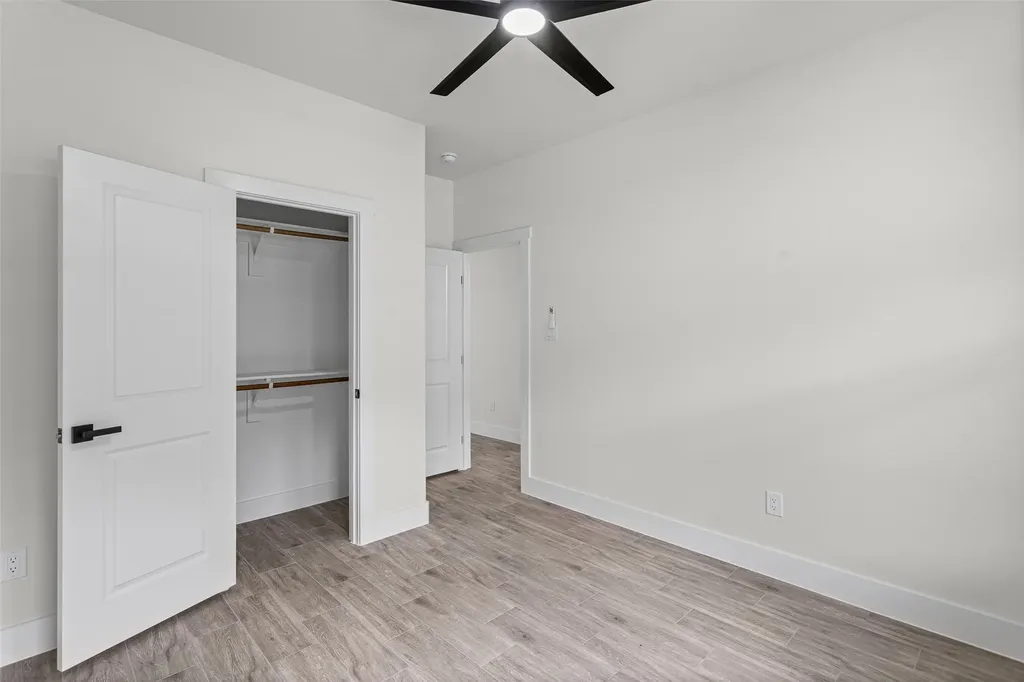 4711 Elizabeth Street Granbury TX 76048