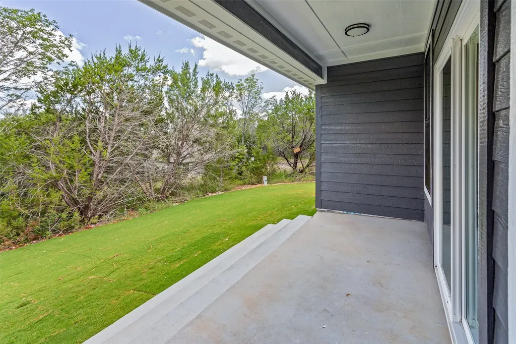 4711 Elizabeth Street Granbury TX 76048