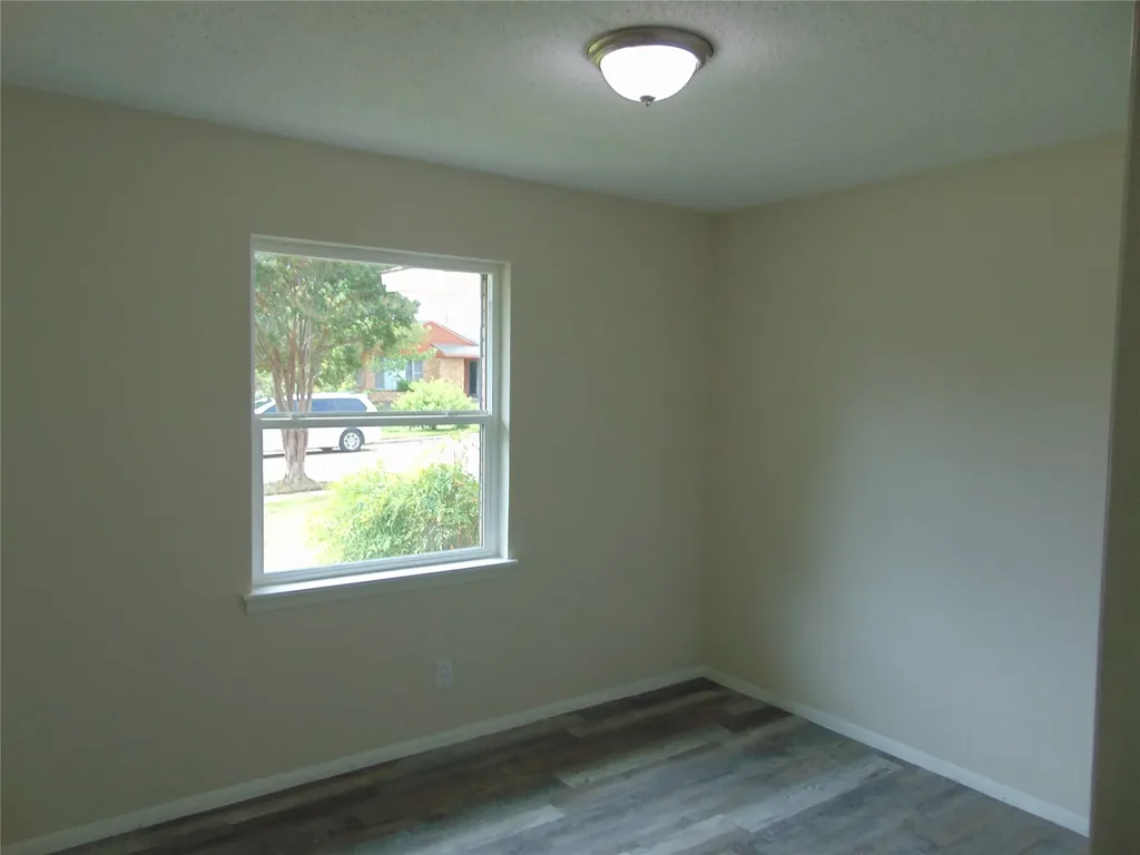 1911 Cassia Drive Dallas TX 75232