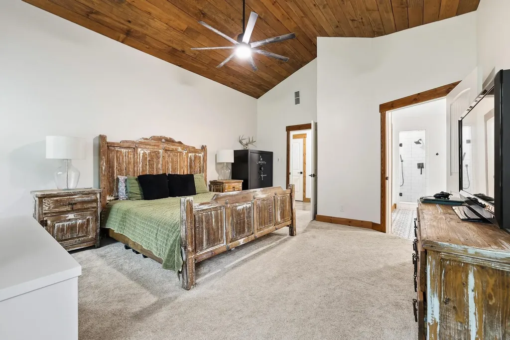 1394 Us Highway 69 Denison TX 75021