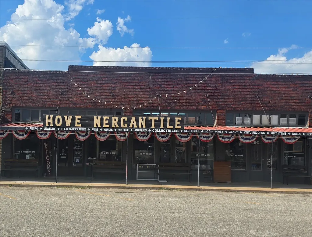 107 E Haning Street Howe TX 75459