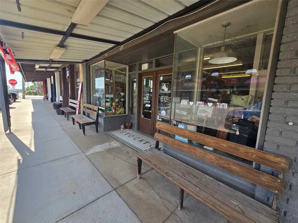 107 E Haning Street Howe TX 75459
