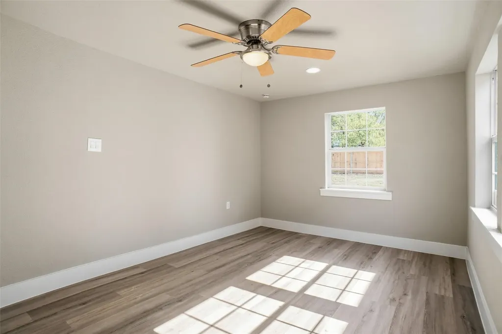 2908 Lulu Street W Fort Worth TX 76106