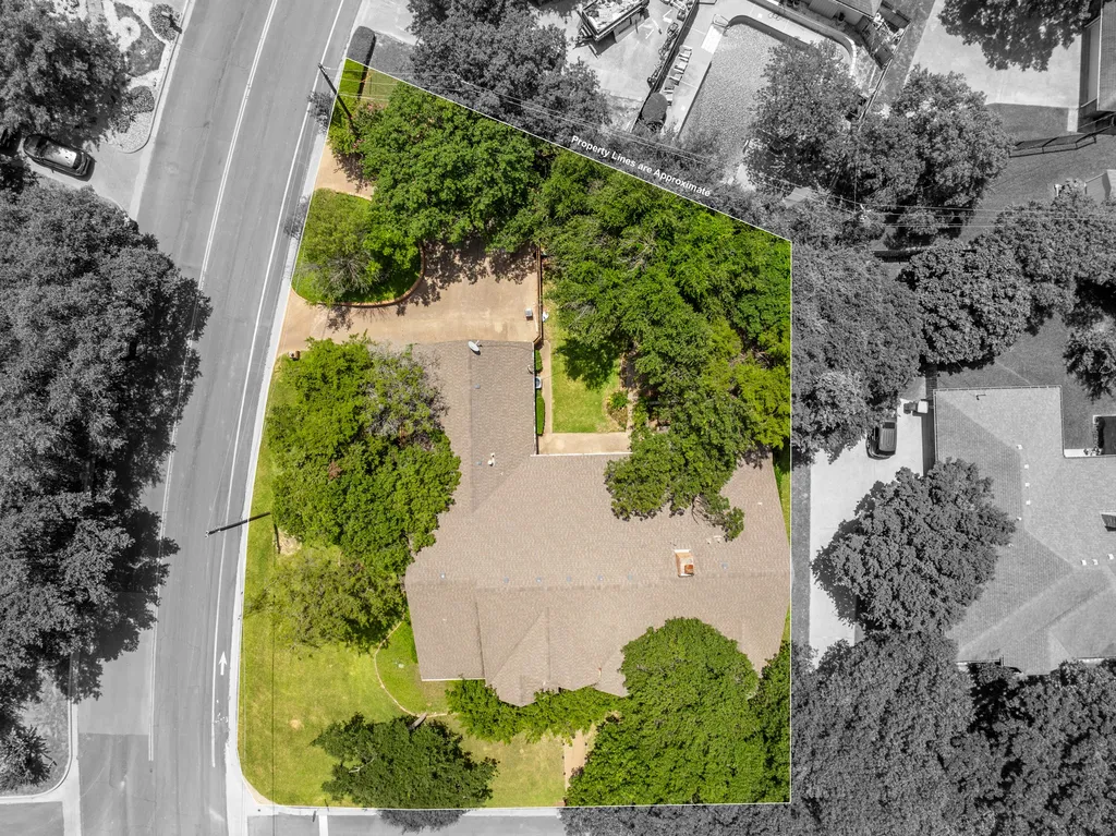 10000 Stony Point Drive Woodway TX 76712