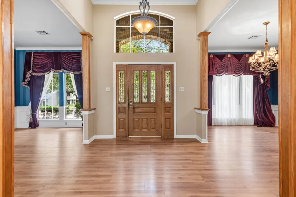 10000 Stony Point Drive Woodway TX 76712