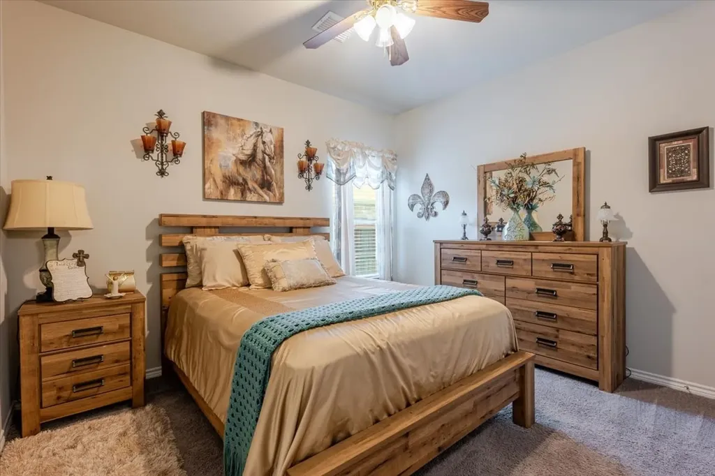 2222 Louis Trail Weatherford TX 76087