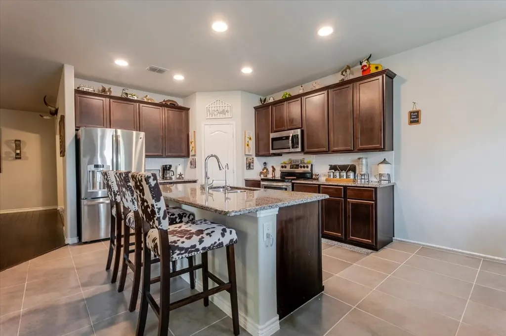 2222 Louis Trail Weatherford TX 76087