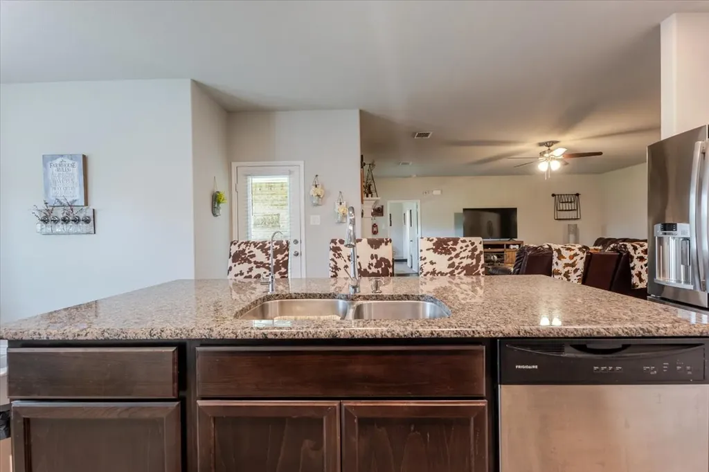 2222 Louis Trail Weatherford TX 76087