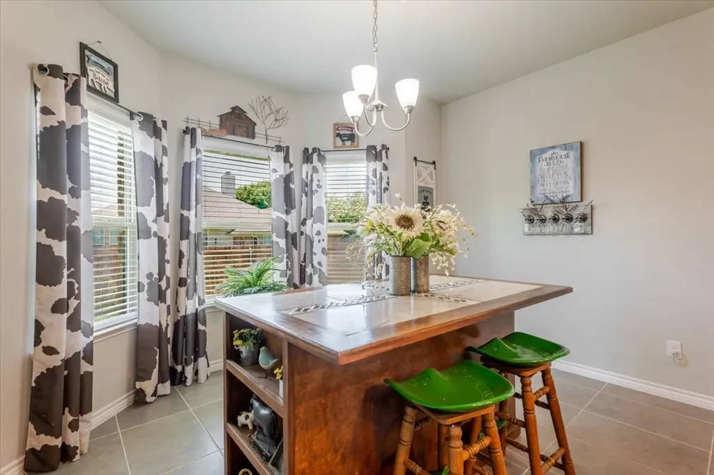 2222 Louis Trail Weatherford TX 76087