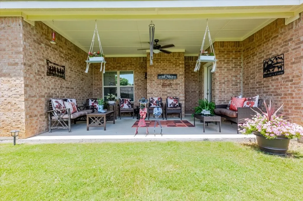 2222 Louis Trail Weatherford TX 76087