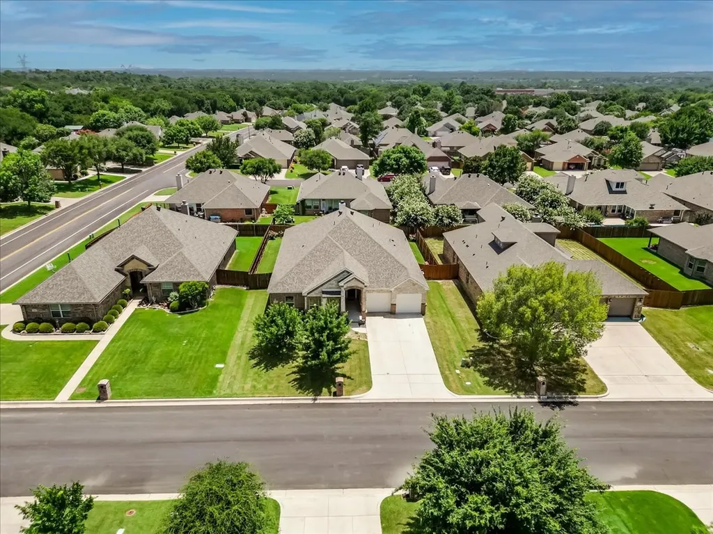 2222 Louis Trail Weatherford TX 76087