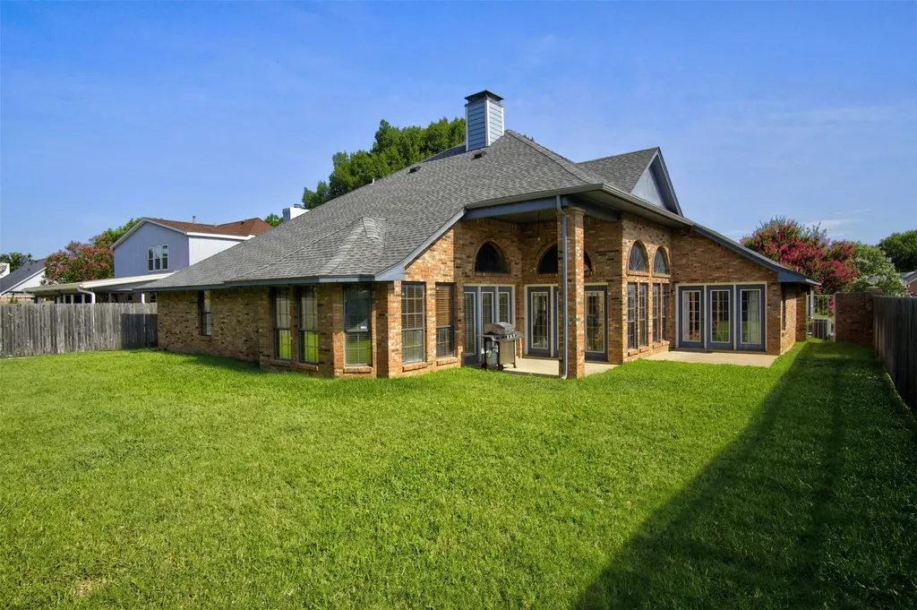 604 Gunnison Drive Arlington TX 76006