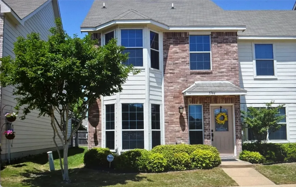 5744 Giddyup Lane Fort Worth TX 76179