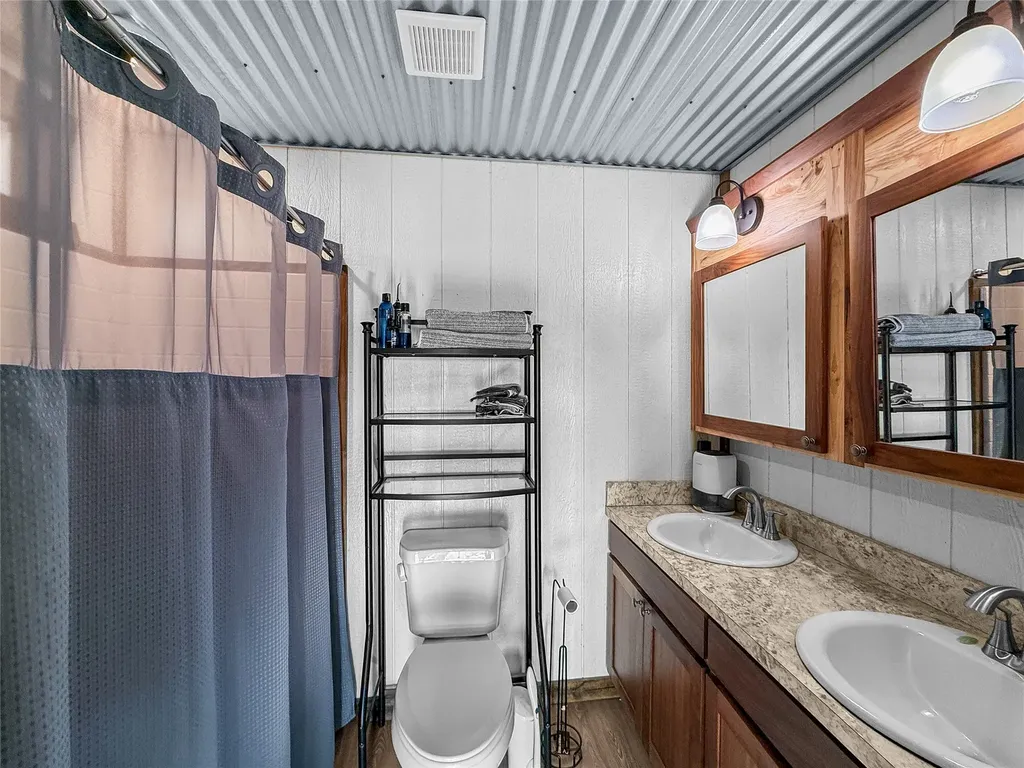 1001 County Road 1350 Quitman TX 75783