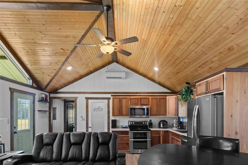 1001 County Road 1350 Quitman TX 75783