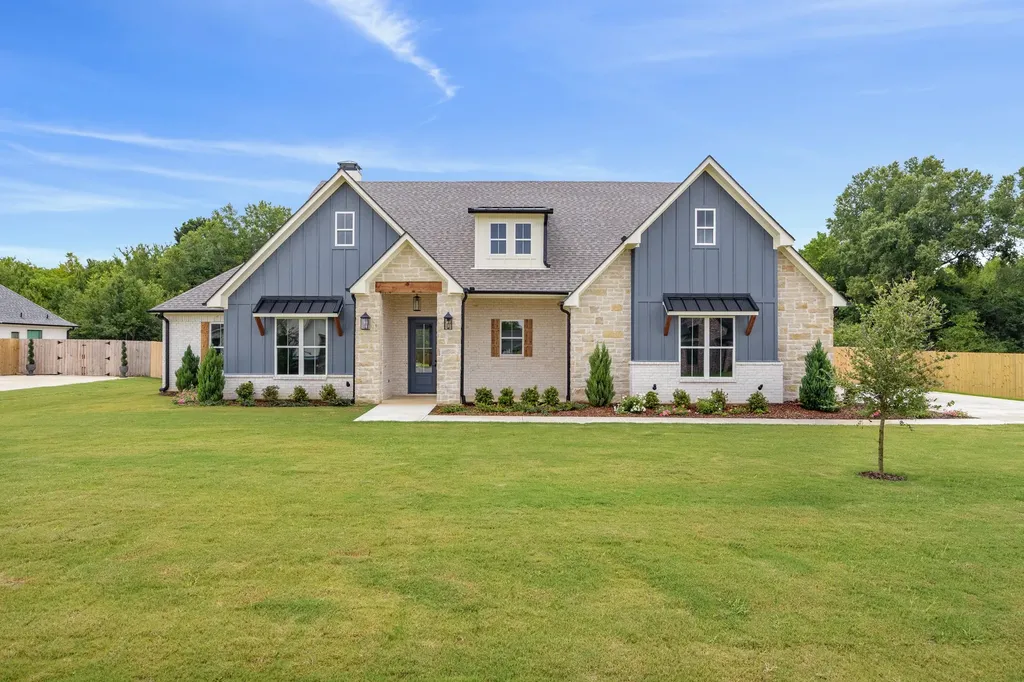 12388 Madison Crossing Bullard TX 75757