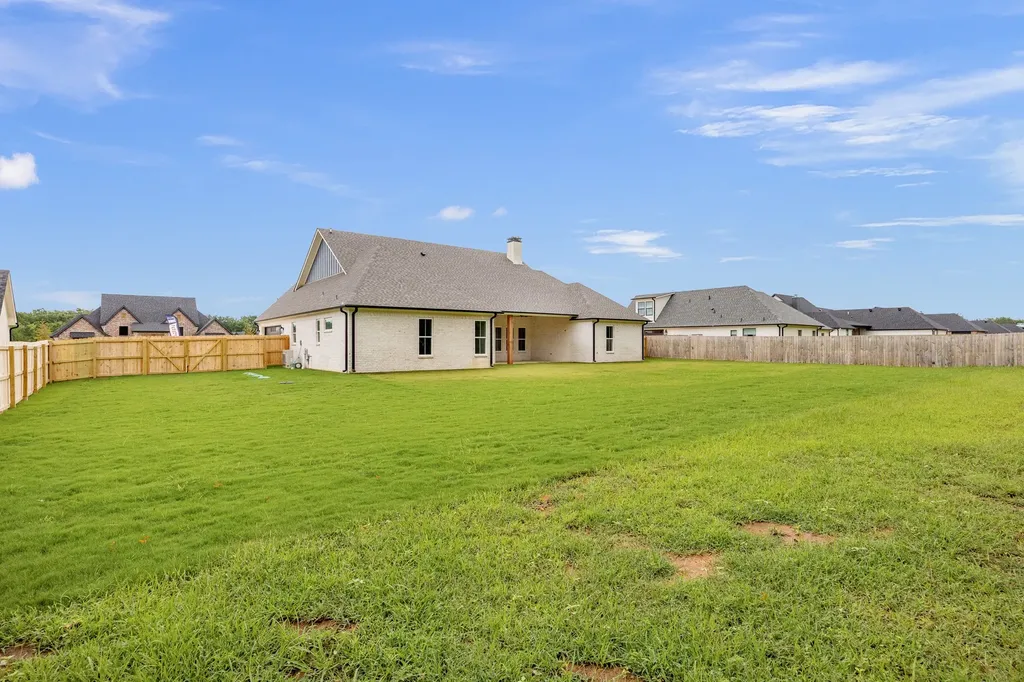 12388 Madison Crossing Bullard TX 75757