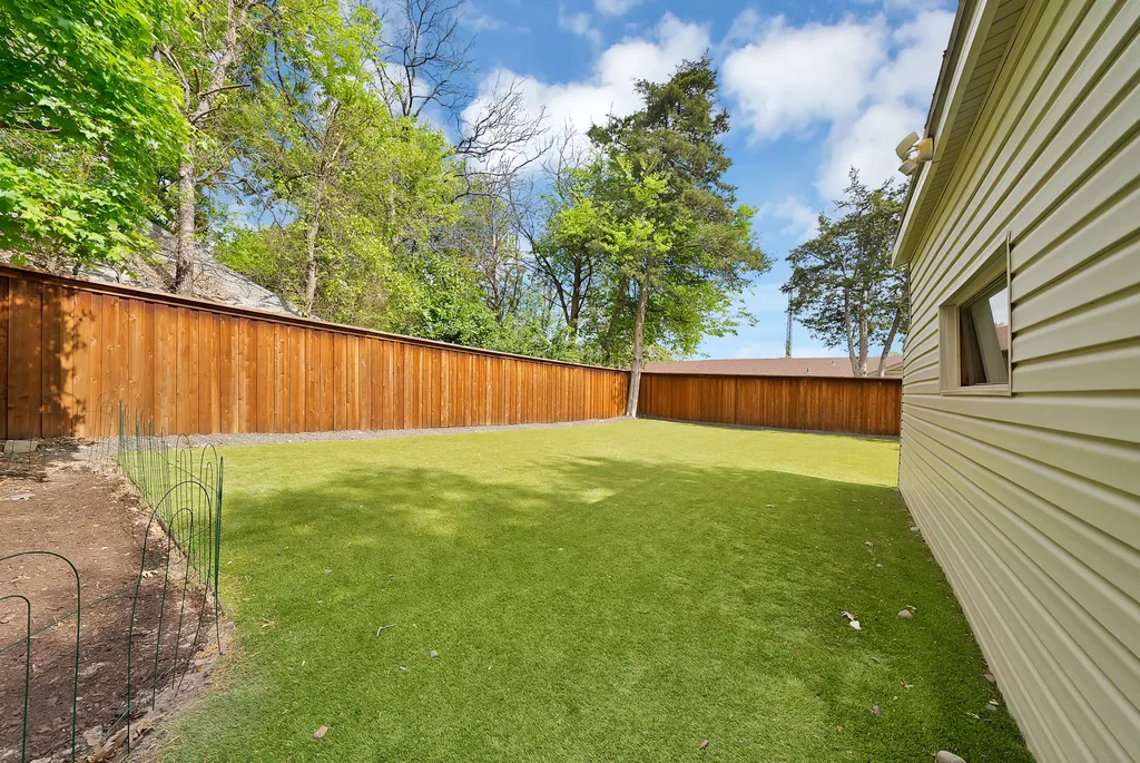 1118 Tenison Memorial Drive Dallas TX 75223