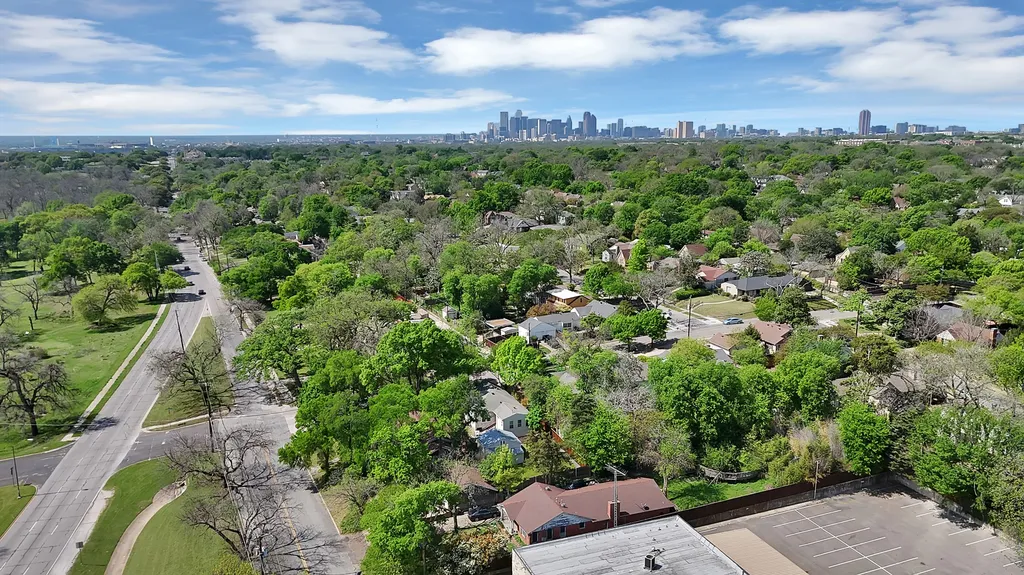 1118 Tenison Memorial Drive Dallas TX 75223