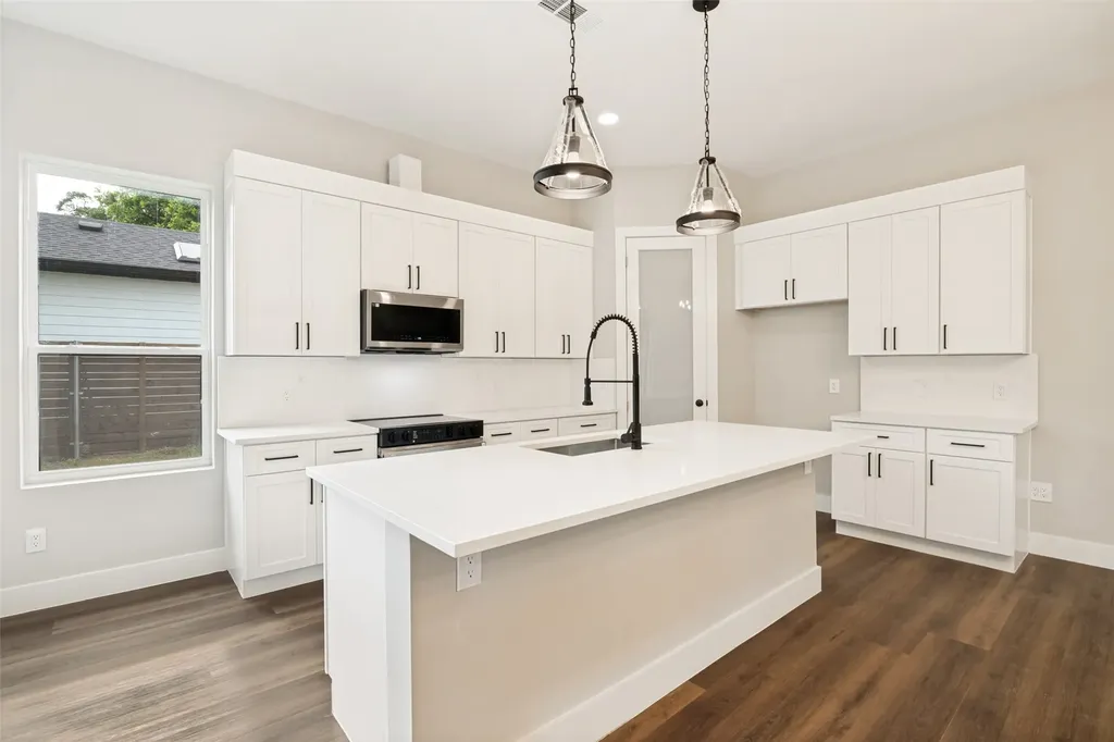 531 Shirley Court Richardson TX 75081