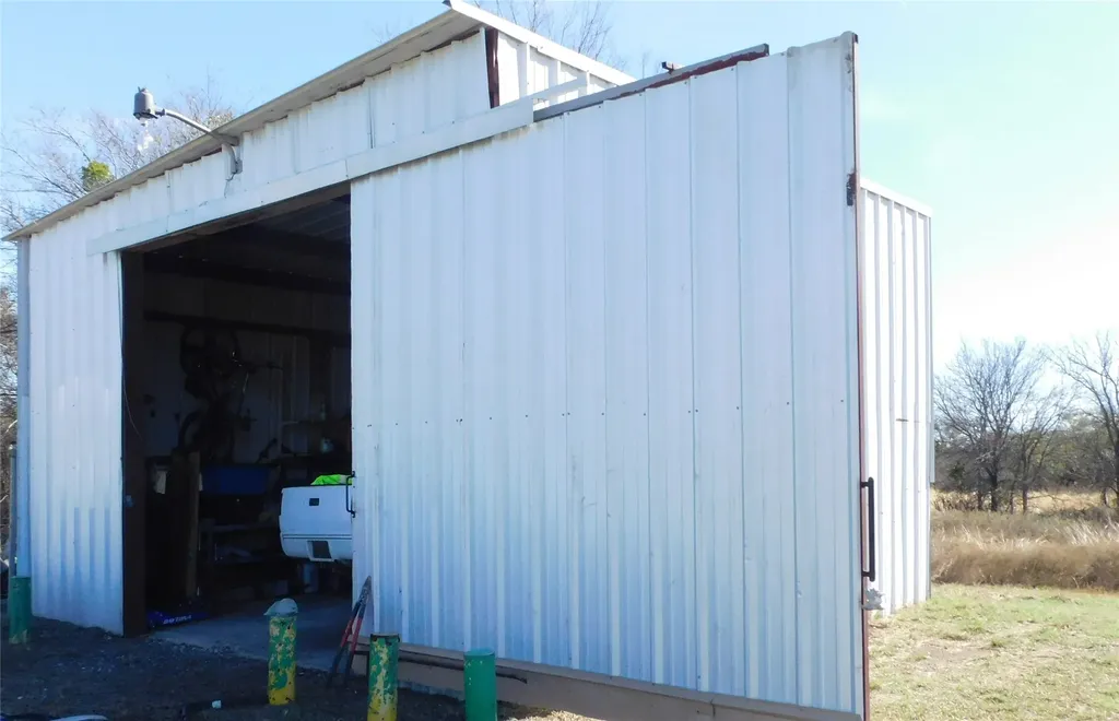 233 Hcr 3315 Hubbard TX 76648