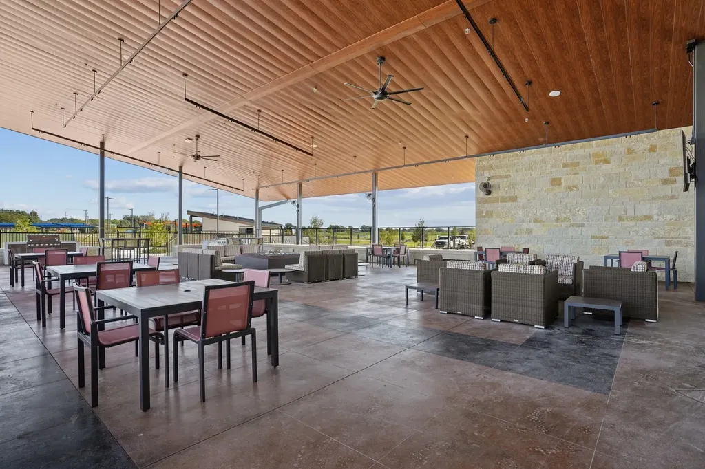 2005 Lone Oak Trail Mesquite TX 75181