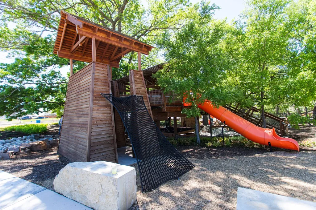 2005 Lone Oak Trail Mesquite TX 75181