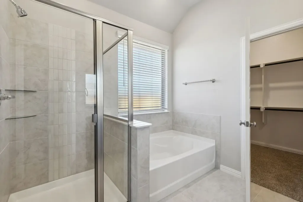 2005 Lone Oak Trail Mesquite TX 75181