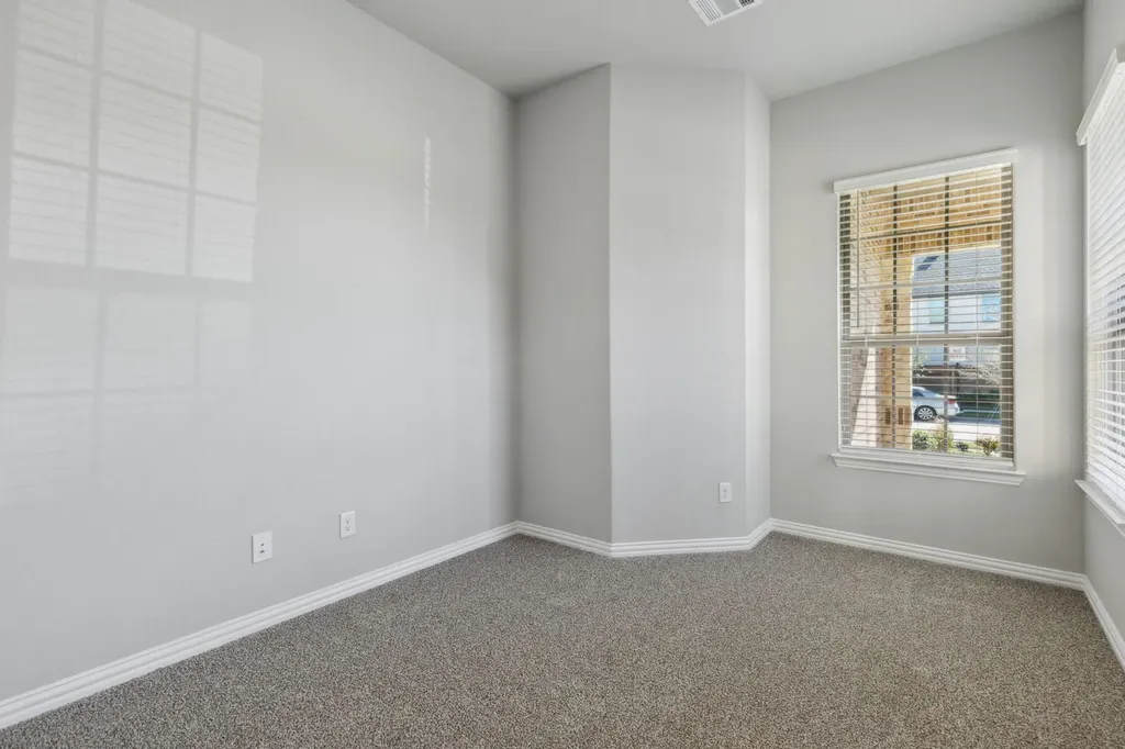 2005 Lone Oak Trail Mesquite TX 75181