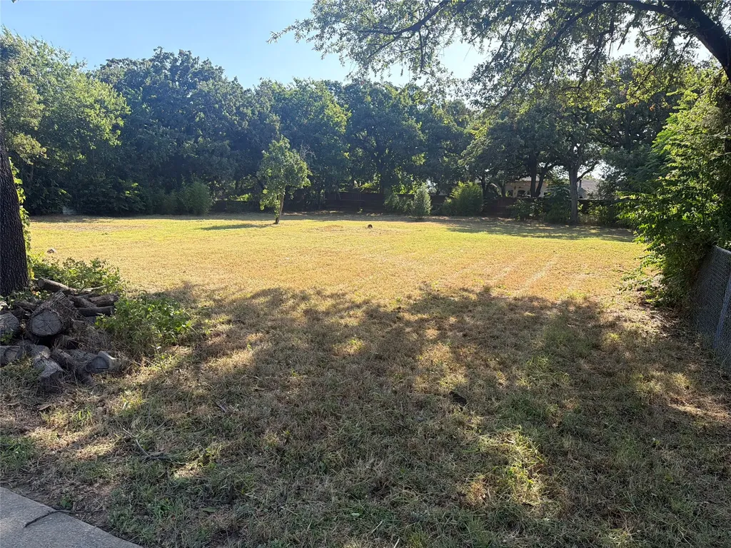 6027 Guilford Street Forest Hill TX 76119