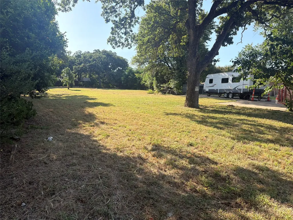 6027 Guilford Street Forest Hill TX 76119