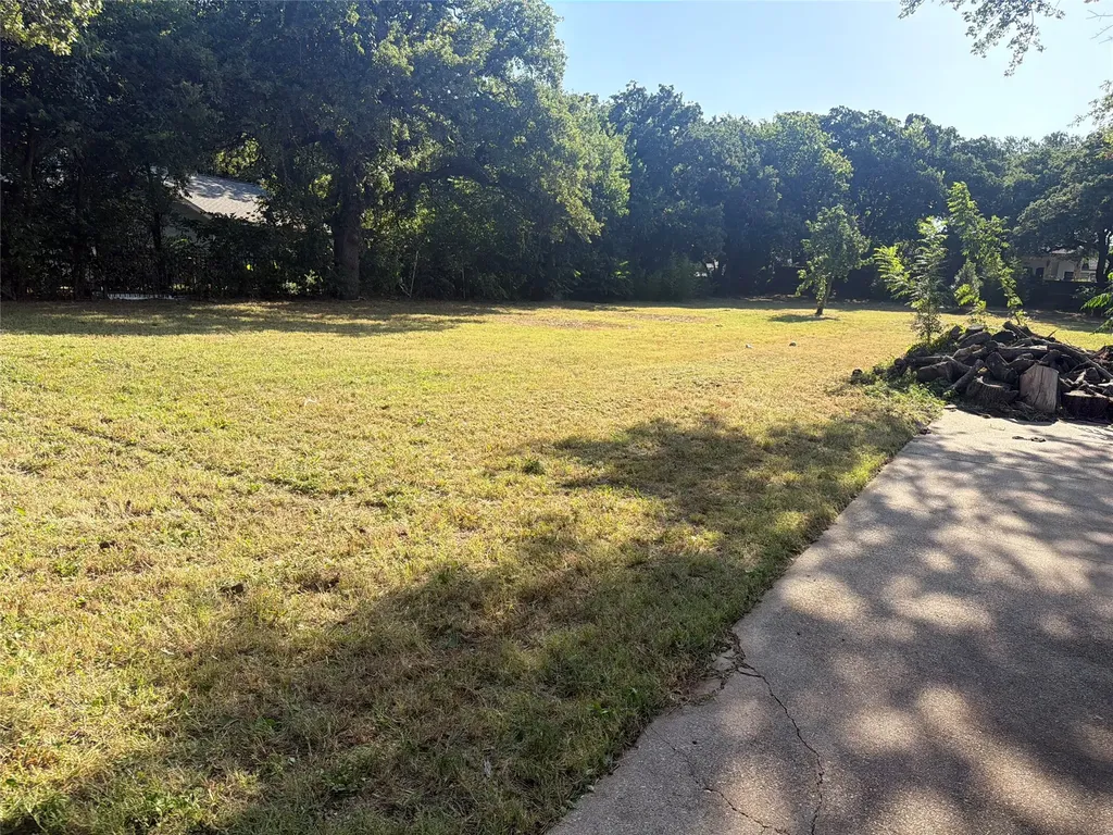6027 Guilford Street Forest Hill TX 76119