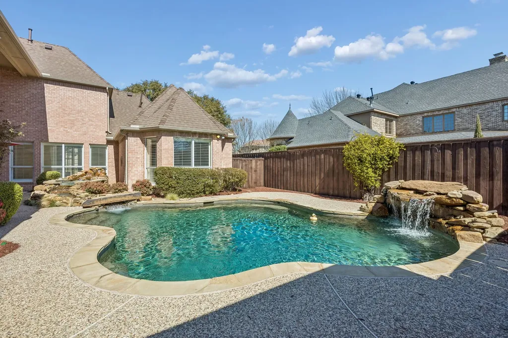 5012 Kirkland Court Plano TX 75093