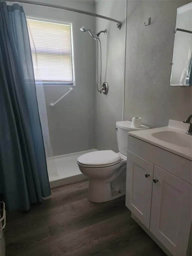 1307 N Mary Street Comanche TX 76442