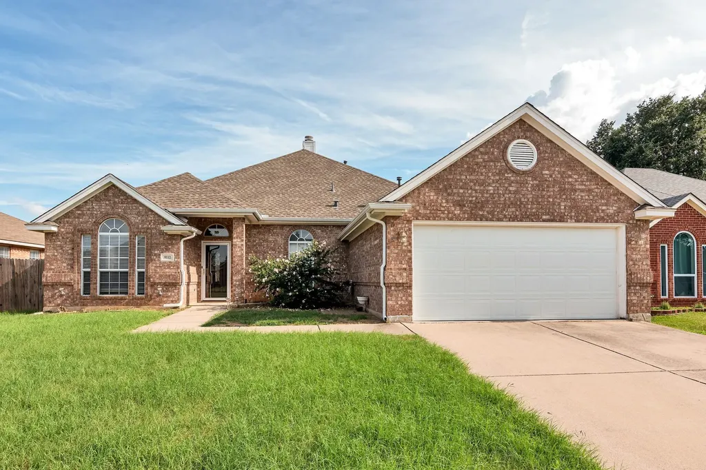 9112 Tyne Trail Fort Worth TX 76118