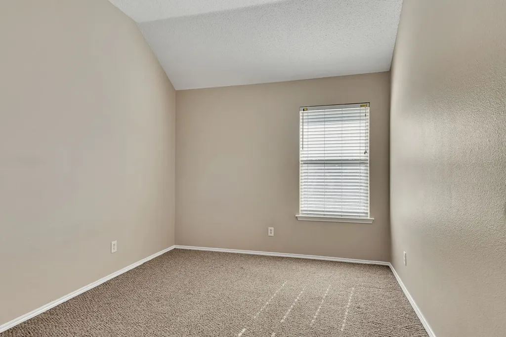 9112 Tyne Trail Fort Worth TX 76118