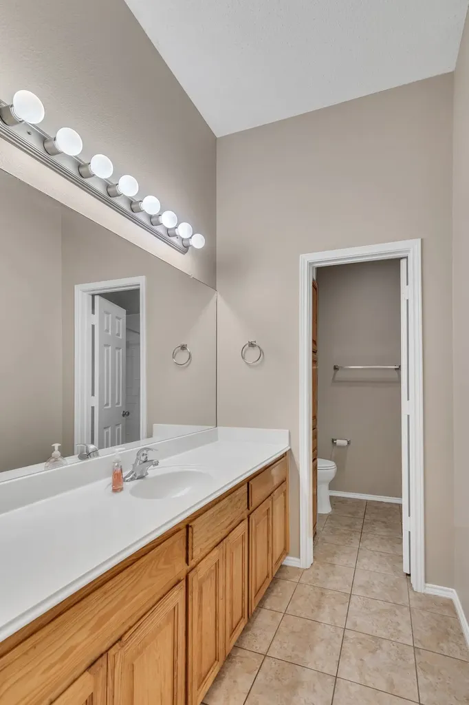 9112 Tyne Trail Fort Worth TX 76118