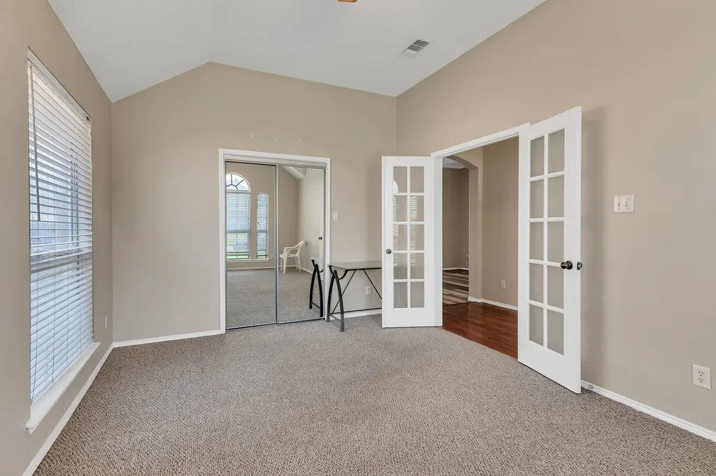 9112 Tyne Trail Fort Worth TX 76118