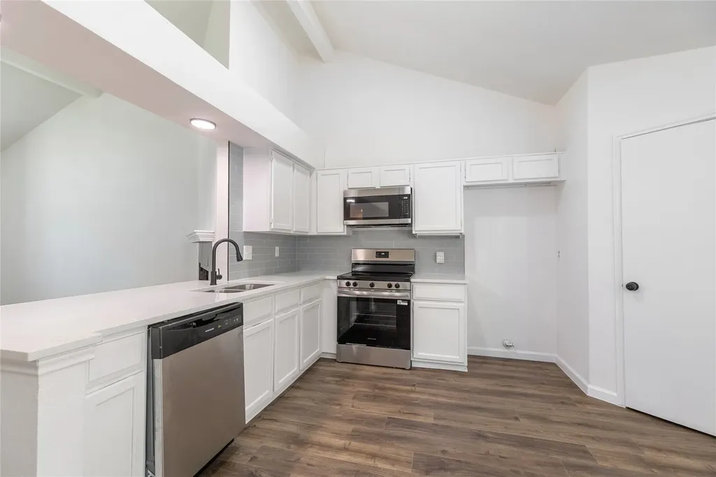 2429 Chestnut Way Bedford TX 76022