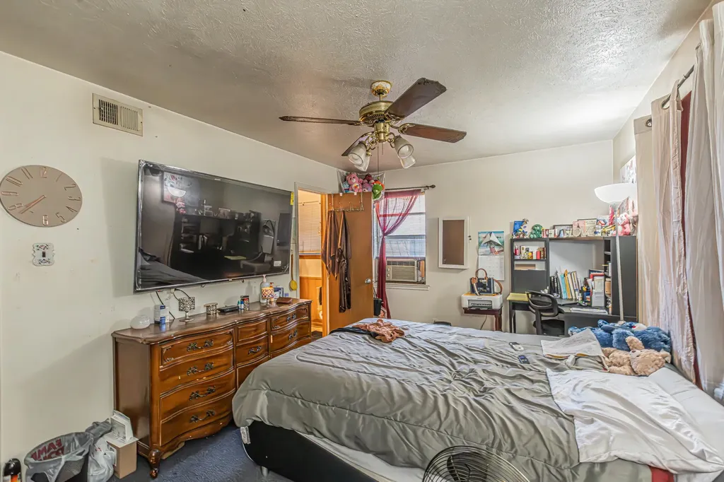 5910 Cedar Glen Drive Dallas TX 75232