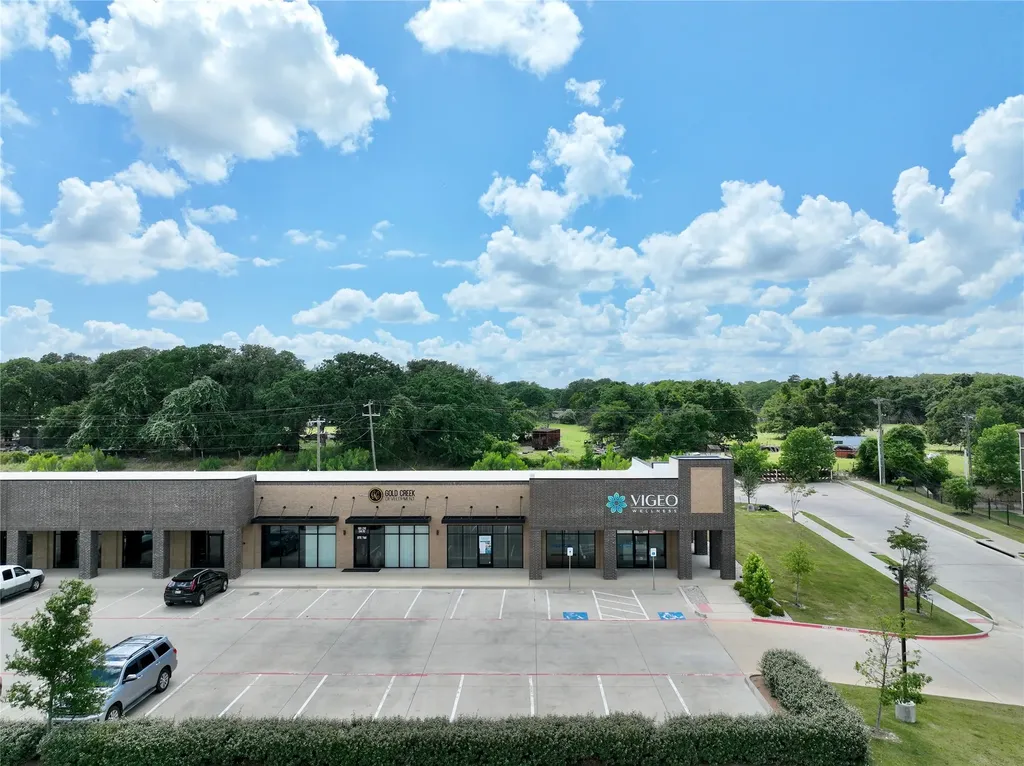 1801 Fort Worth Highway Weatherford TX 76086