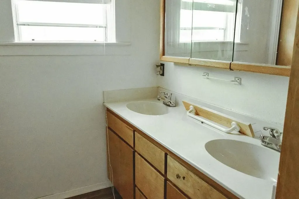423 Elm Street Ranger TX 76470