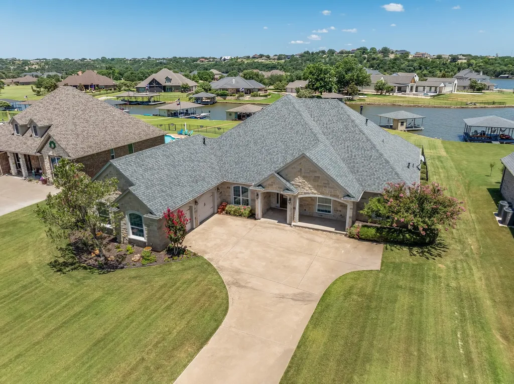 2009 Canaveral Court Granbury TX 76048