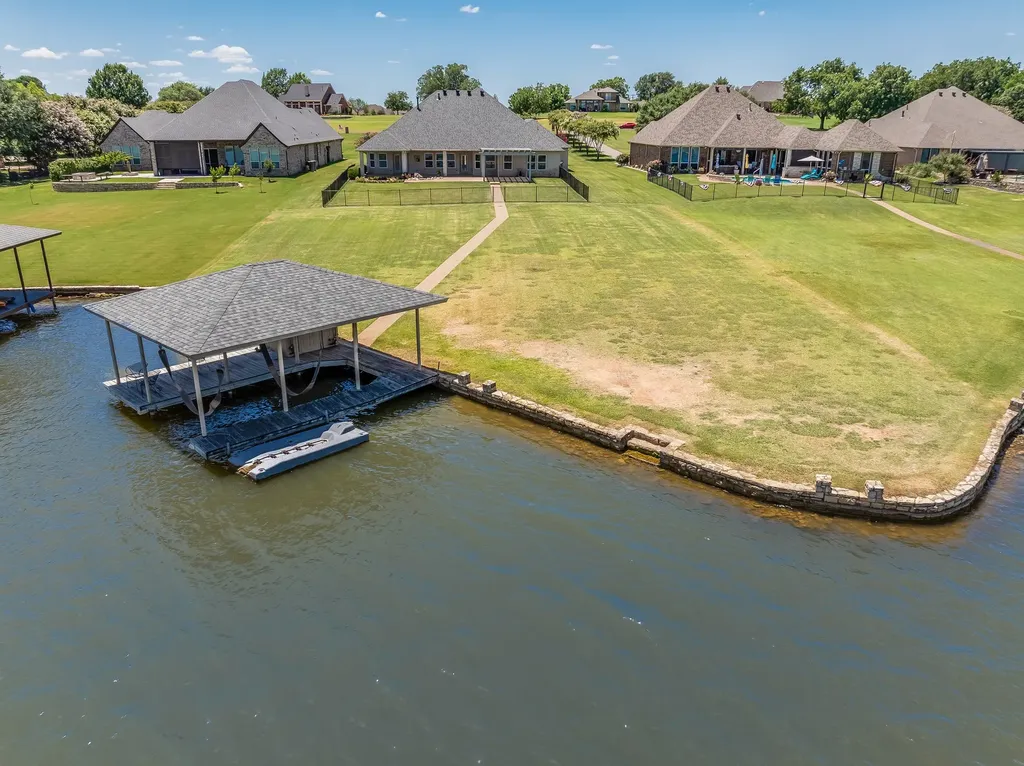 2009 Canaveral Court Granbury TX 76048