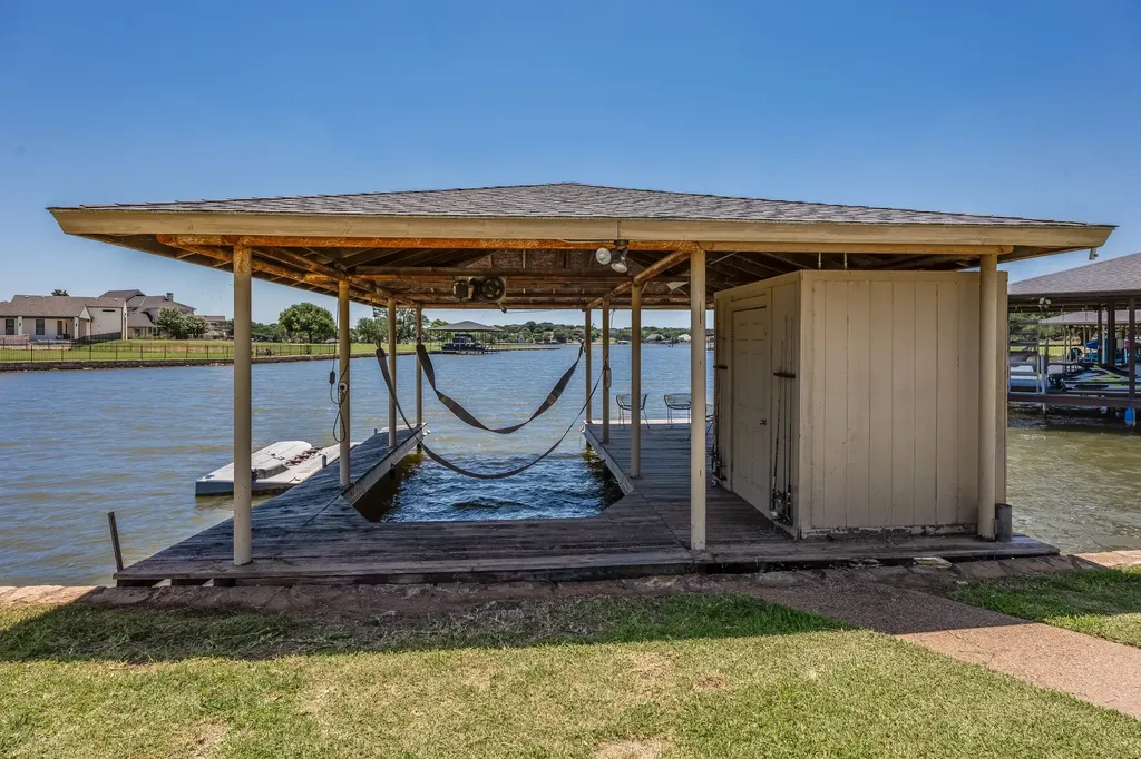 2009 Canaveral Court Granbury TX 76048