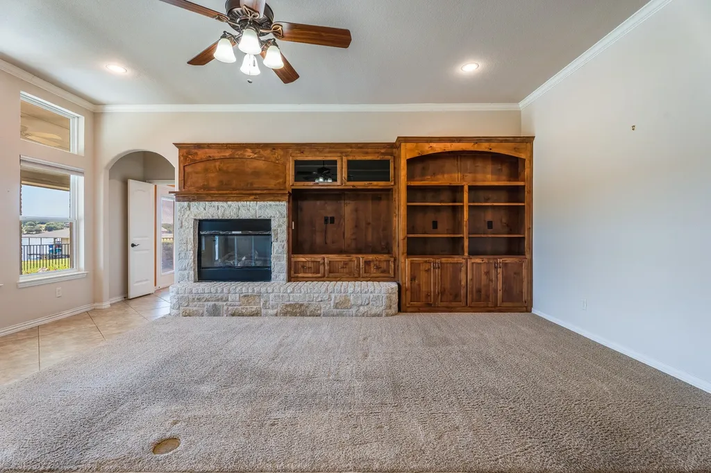 2009 Canaveral Court Granbury TX 76048