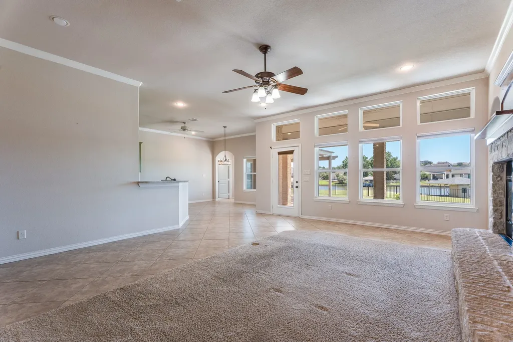 2009 Canaveral Court Granbury TX 76048